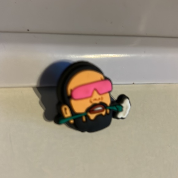 Bad bunny straw topper - Picture 4 of 4